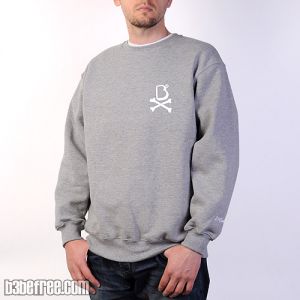  B3-BeFree Bluza / Standard / Crossbones